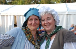 Zwei wie Pech und Schwefel! Freundinnen Claudia Jurisch und Carla Hesse sind seit Anbeginn dabei.